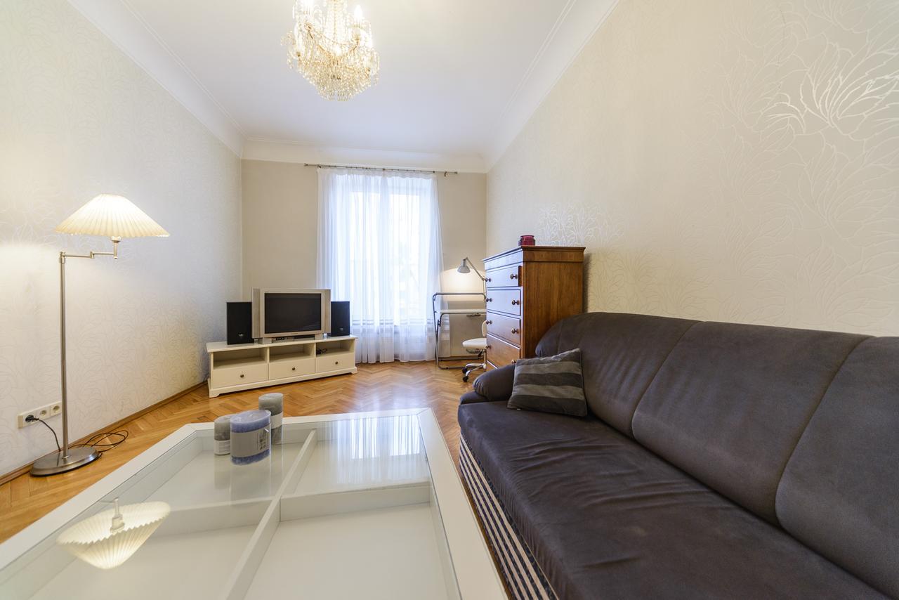 Apartment Near Olympic Stadium Kiev Exteriör bild